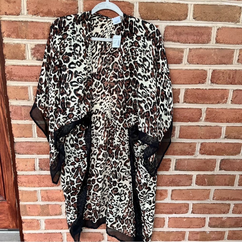 Leopard print, animal print sheer kimono, jacket. OS
